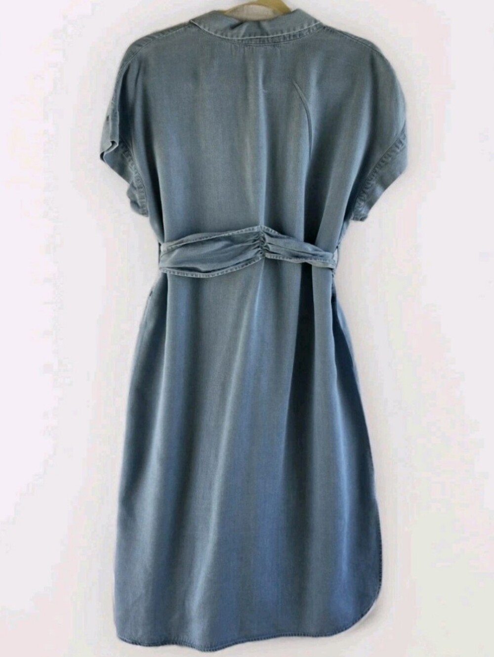 Chelsea & Theodore Women’s Light Blue Denim Dress Colorful Buttons Sz L - Picture 3 of 7